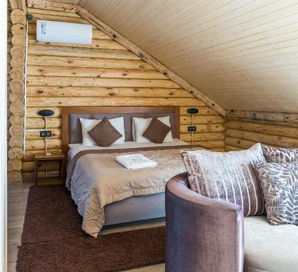 اتاق خانوادگی, Balqaragai Forest Family Resorts