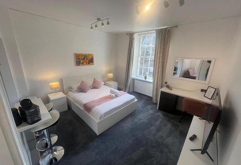 デラックススタジオ, Sun Street Apart