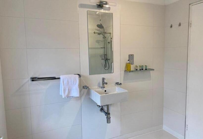 １ベッドルームドゥプレックスアパートメント, Sun Street Apart