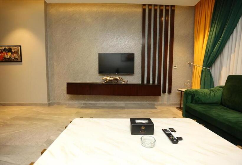 سوئیت پرزیدنت, The Orchard Hotel Lahore