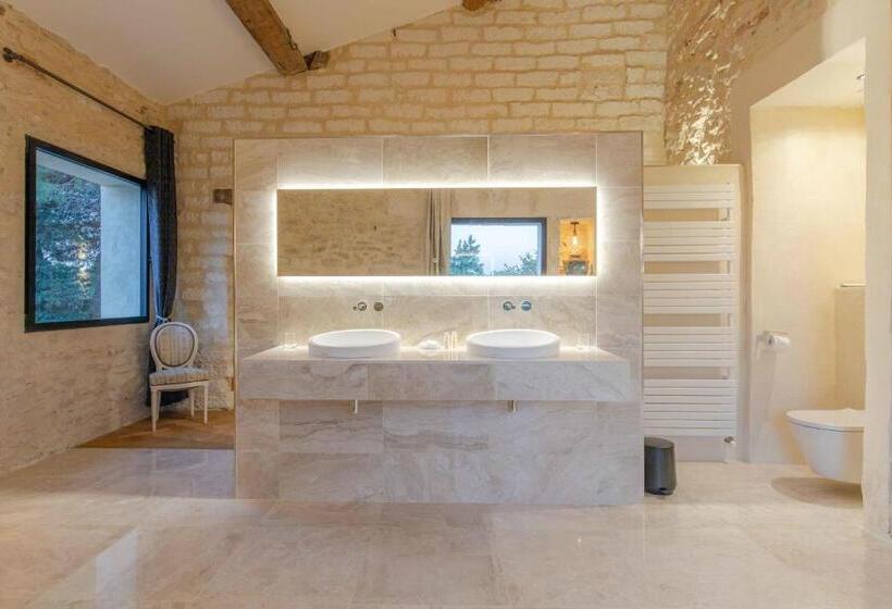 חדר סטנדרט עם מיטת קינג, Domaine De La Trinité Montpellier Aéroport Plages Arena Zénith