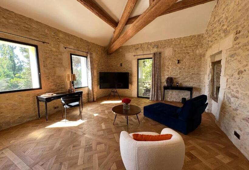 חדר סטנדרט עם מיטת קינג, Domaine De La Trinité Montpellier Aéroport Plages Arena Zénith