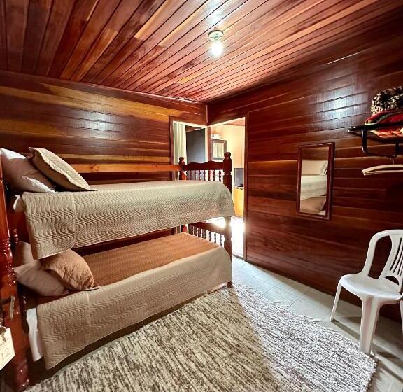 Четырехместный Номер Superior, Pousada Amanhecer Do Itaguá