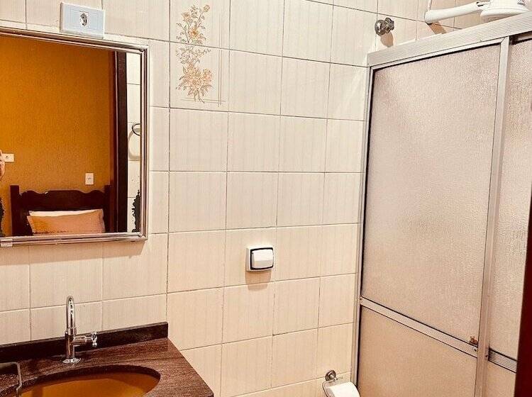 Семейный Номер, Pousada Amanhecer Do Itaguá