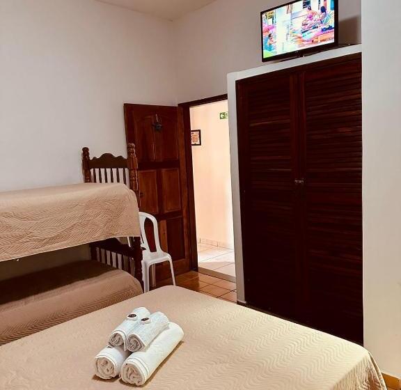 Семейный Номер, Pousada Amanhecer Do Itaguá