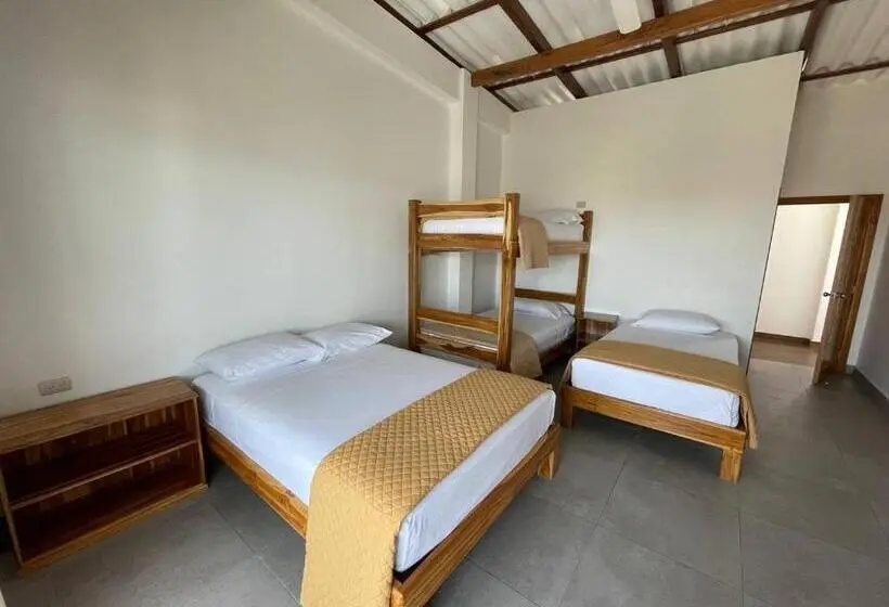 ファミリールーム, Samana Hostal, Puerto Engabao