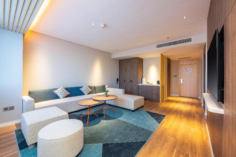 キングサイズベッドのスイートルーム, Holiday Inn Express Xinji City Center, An Ihg