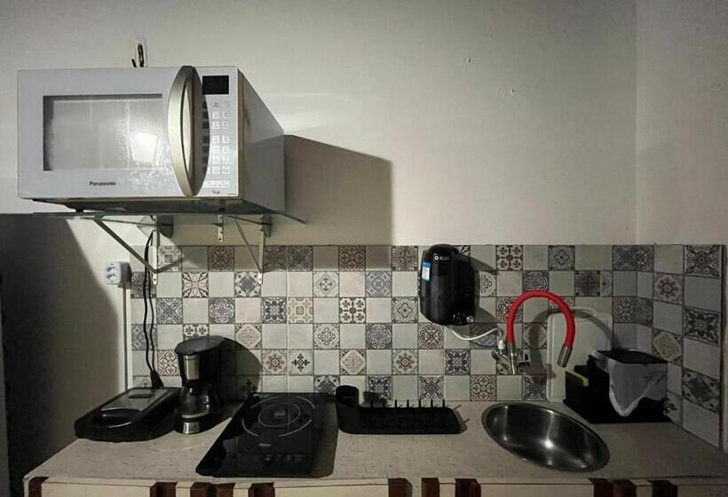 סוויטה, Kadosh