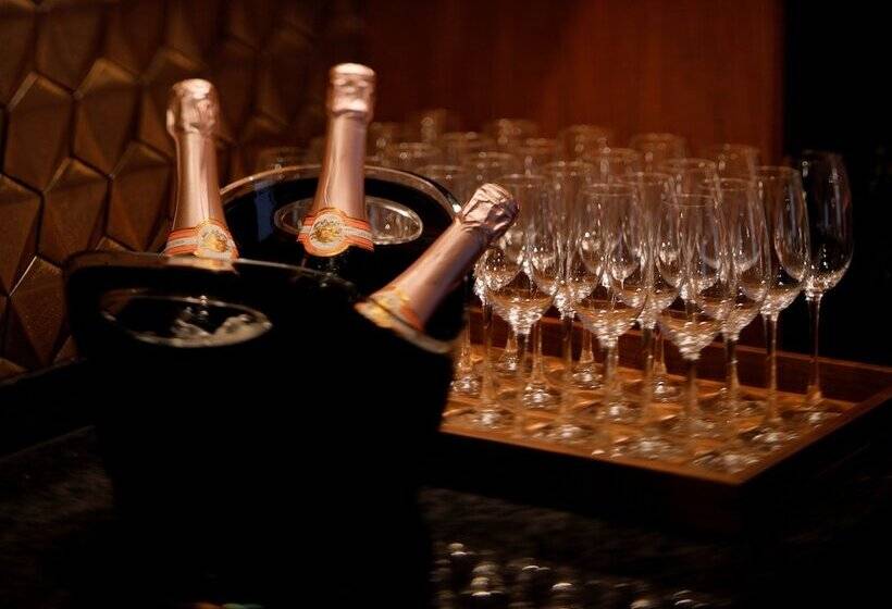 چشمانداز باغ اتاق کلوب, The Hotel Sanraku Kanazawa 21th December 2022 Open