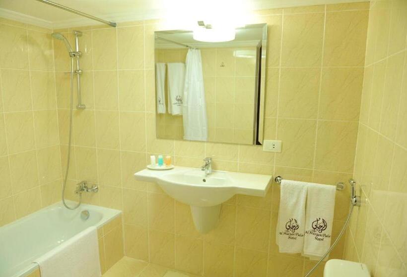 اتاق لوکس با چشم‌انداز دریا, Al Murjan Palace Hotel Jounieh