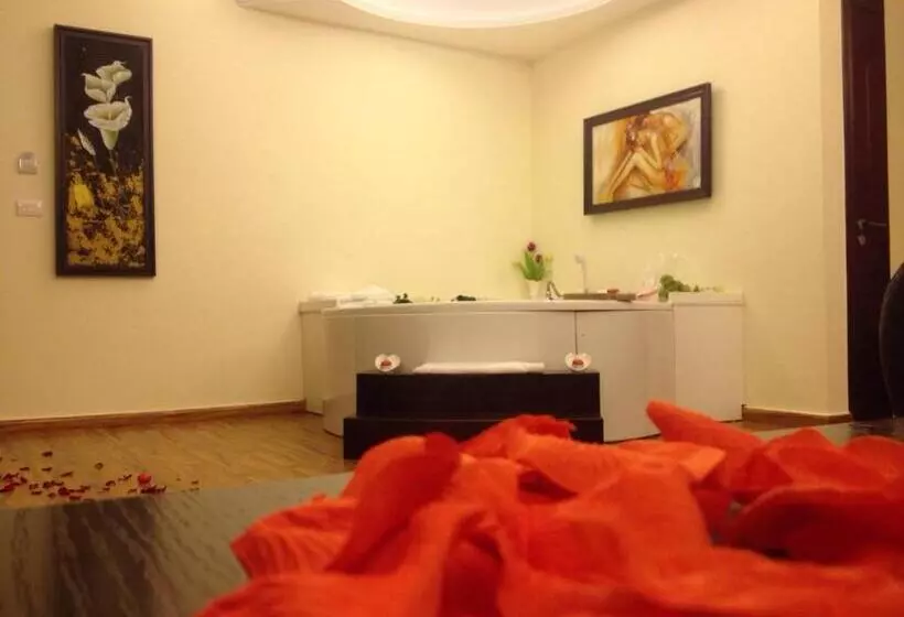 سوئیت با تخت بزرگ, Al Murjan Palace Hotel Jounieh