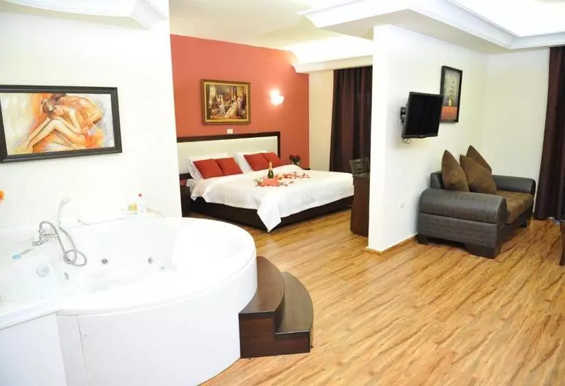 سوئیت با تخت بزرگ, Al Murjan Palace Hotel Jounieh