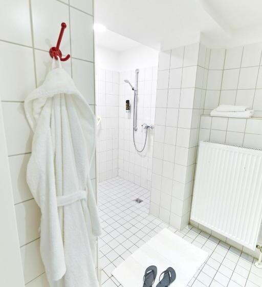 اتاق استاندارد, Aparthotel B & L