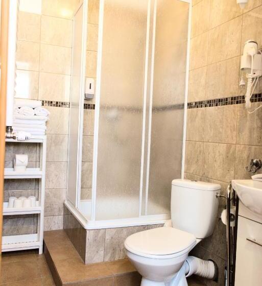 Семейный Номер Классика, Bedrooms Piotrkowska 64