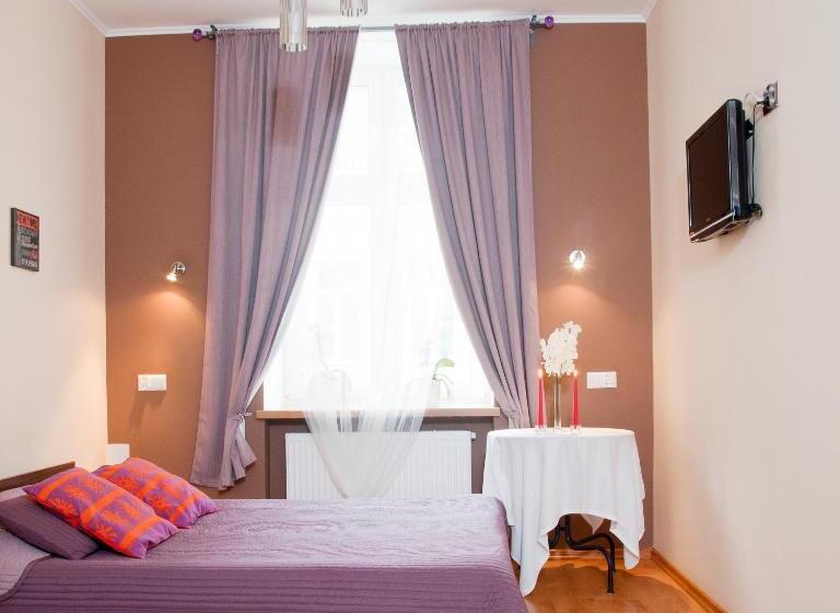 اتاق استاندارد, Bedrooms Piotrkowska 64