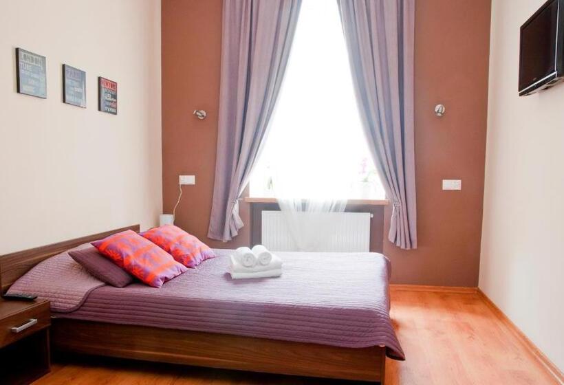 اتاق استاندارد, Bedrooms Piotrkowska 64