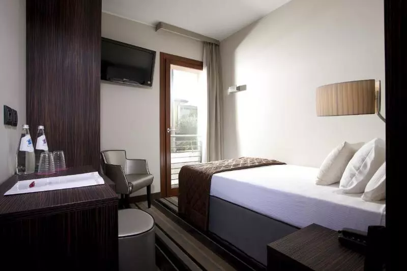 اتاق استاندارد, Al Murjan Palace Hotel Jounieh