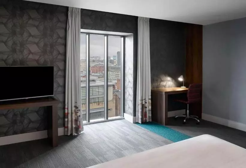 キングサイズベッドのスタンダードルーム, Aloft Liverpool