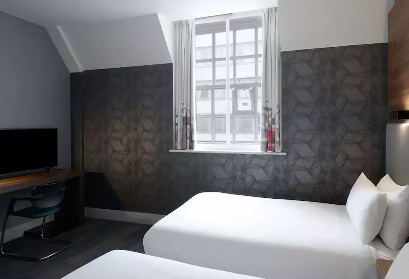 スタンダードルーム, Aloft Liverpool