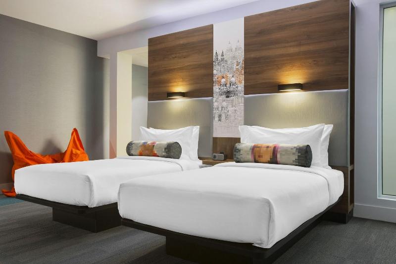 غرفة قياسية, Aloft Liverpool