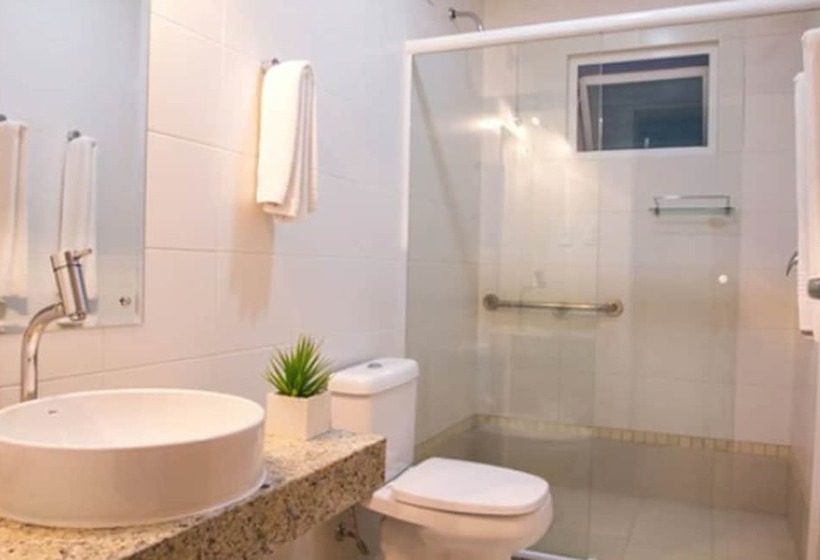 豪华三人间, Br Suítes