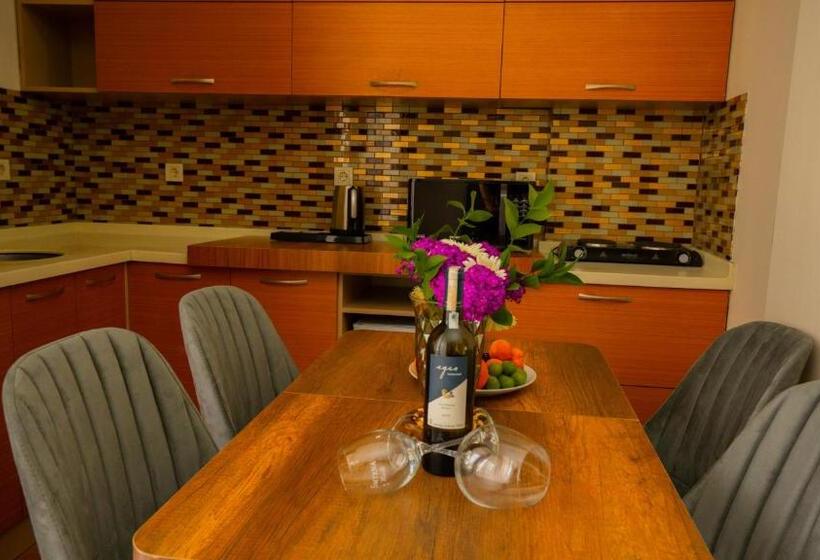 デラックスルーム, Cihangir By Aydin Suite