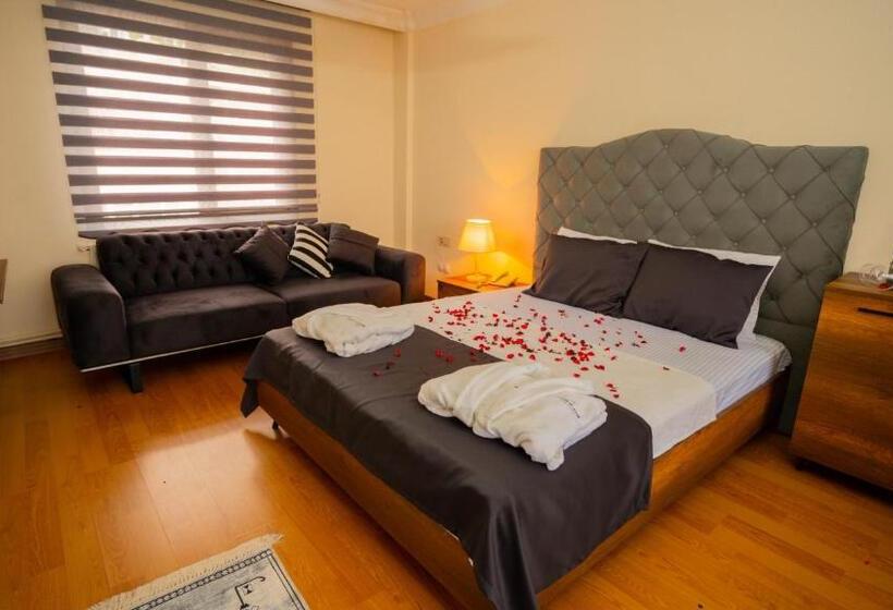 オーシャンビューデラックスルームバルコニー付き, Cihangir By Aydin Suite