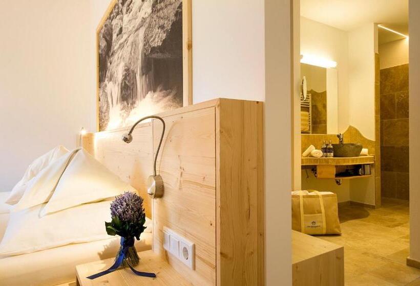 חדר סופריור עם מרפסת, Der Paternwirt