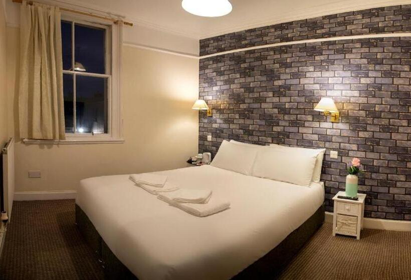 غرفة قياسية سرير كينج, Douglas Arms