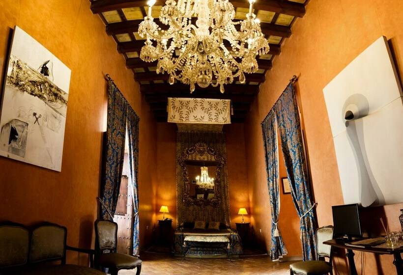 سوییت, Granados Palacio Hotel Boutique