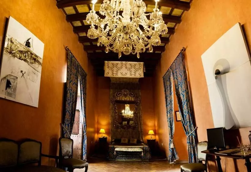 スイート, Granados Palacio Hotel Boutique
