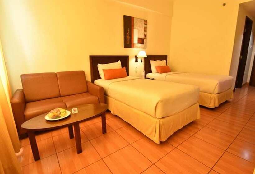 Номер Deluxe, Grand Zuri Dumai