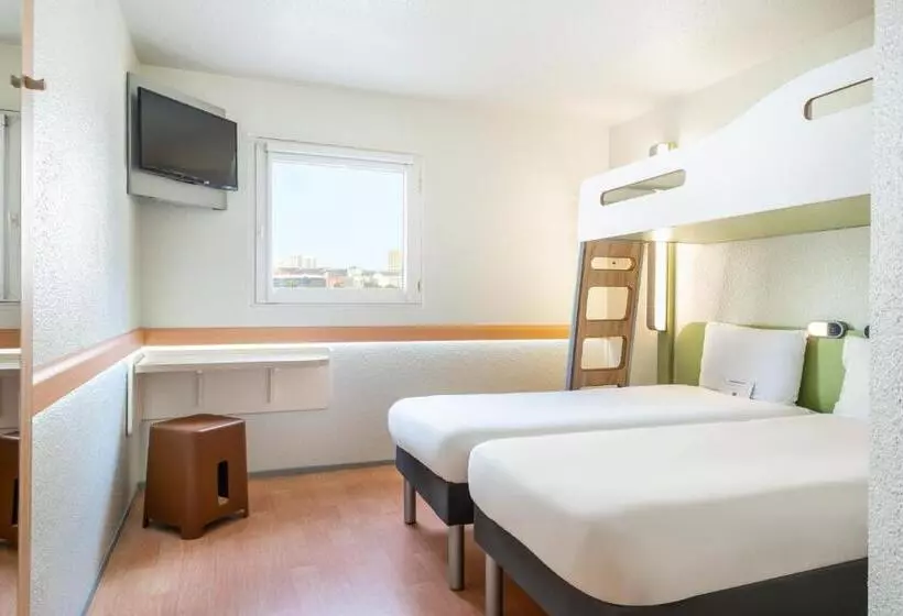 ベーシックトリプルルーム, Ibis Budget Paris Porte De Bercy