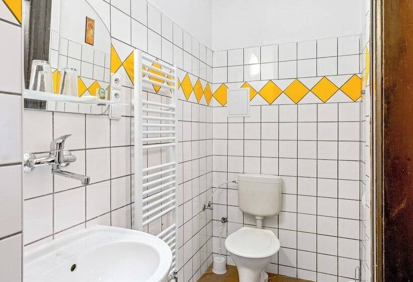 Номер Стандарт, Obecní Dům