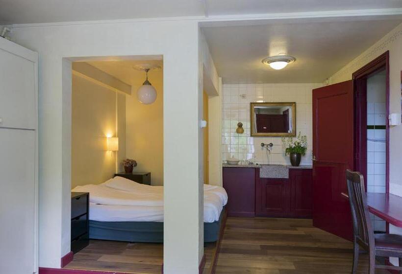 اتاق استاندارد سه تخته با چشمانداز باغ, Restaurant Oortjeshekken