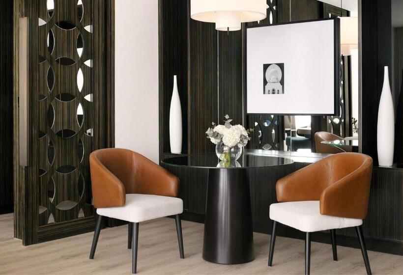 豪华套房, Sheraton Grand Hotel, Dubai