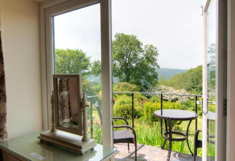 غرفة كلاسيكية, The Horn Of Plenty