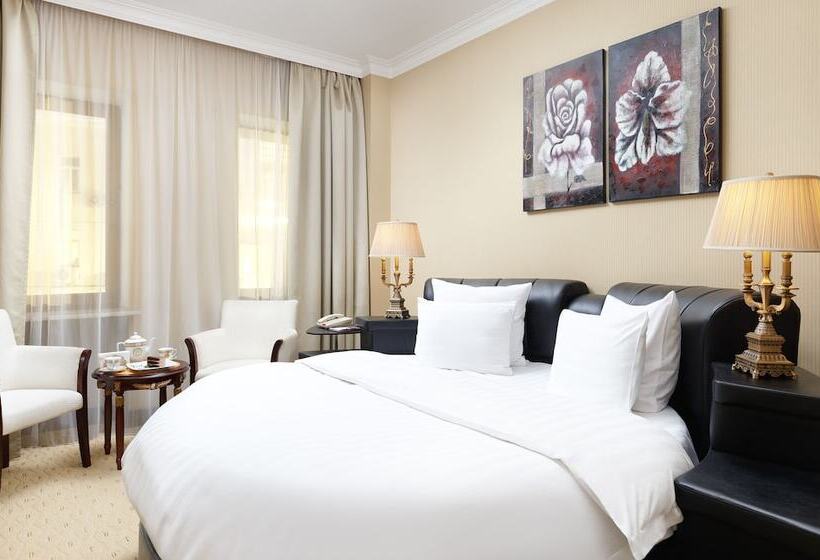 Номер Superior, The Rooms Boutique