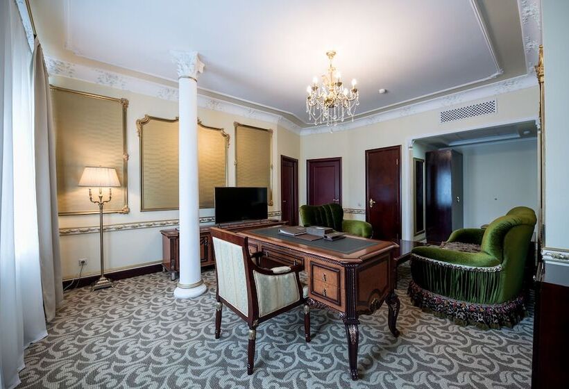 آپارتمان 2 خوابه, The Rooms Boutique