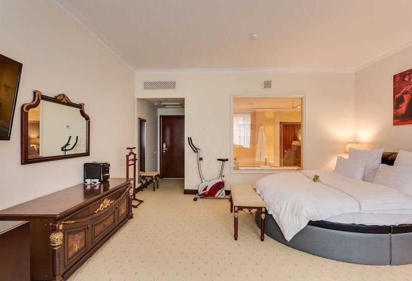 Люкс, The Rooms Boutique