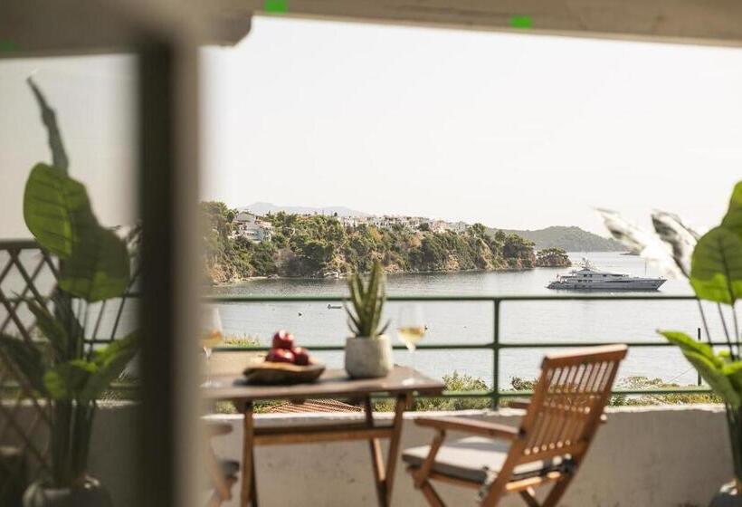 اتاق استاندارد چهار تخته, Thalassa Cape Philian Collection