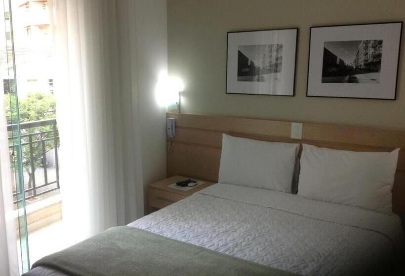 اتاق استاندارد, Upper