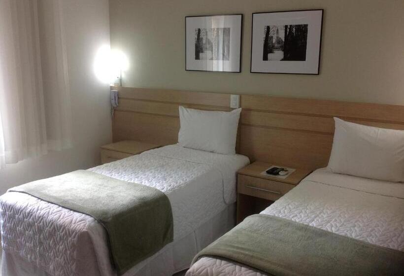 اتاق استاندارد, Upper