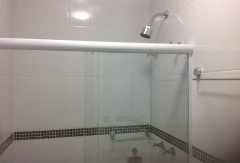 اتاق استاندارد, Upper