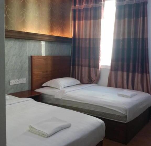 غرفة قياسية, Maxi Inn