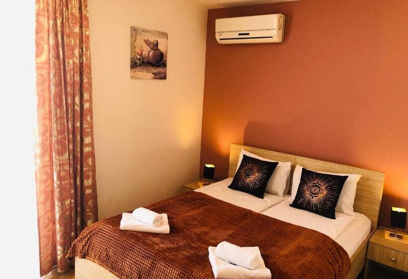 חדר סטנדרט, Malta