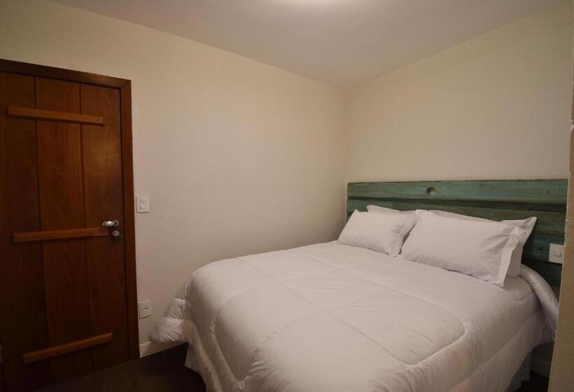 جناح, Pousada Villa Manso