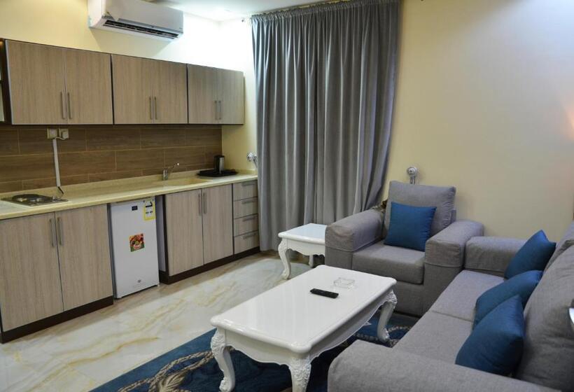 إستديو عائلى, فندق الملحان