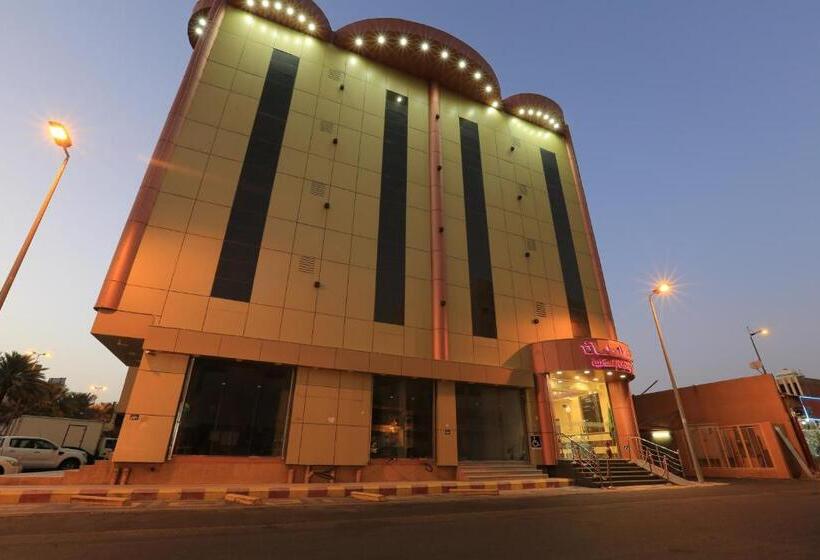 غرفة قياسية حمام مشترك, فندق الملحان