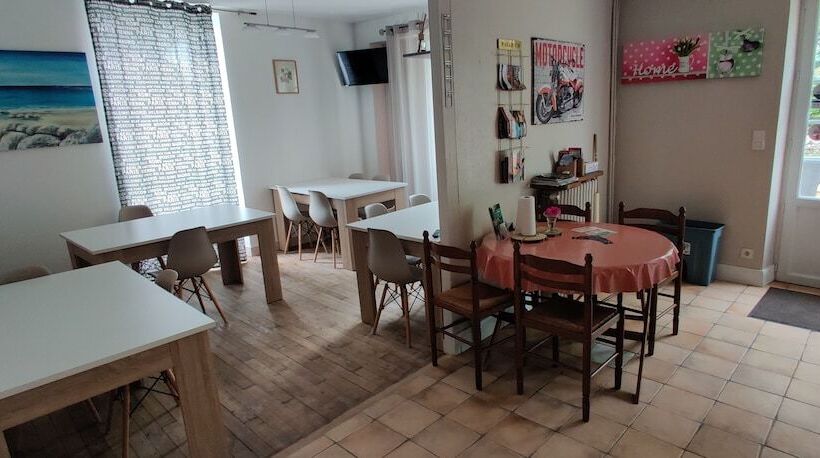 Номер Стандарт, Chambres Et Gîtes Les Deux Chênes Près De Bergerac